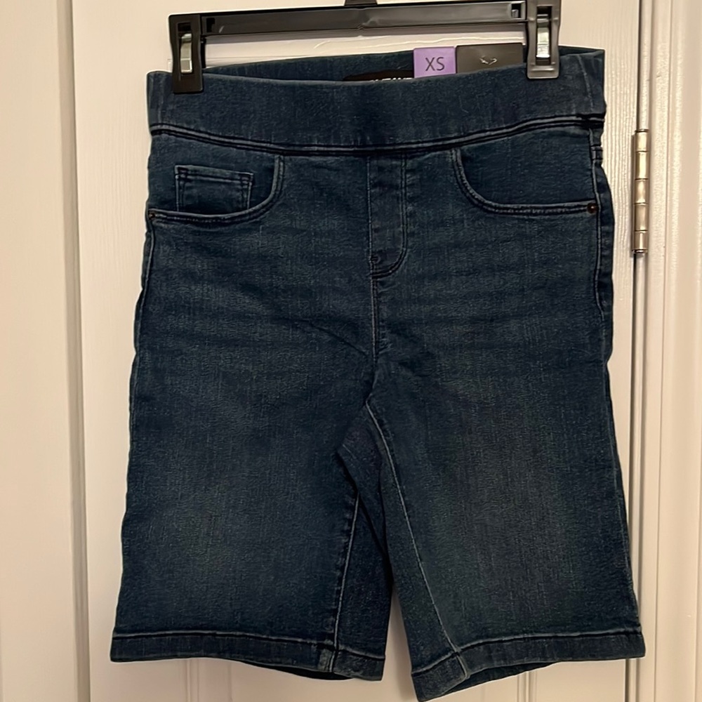 DKNY shorts